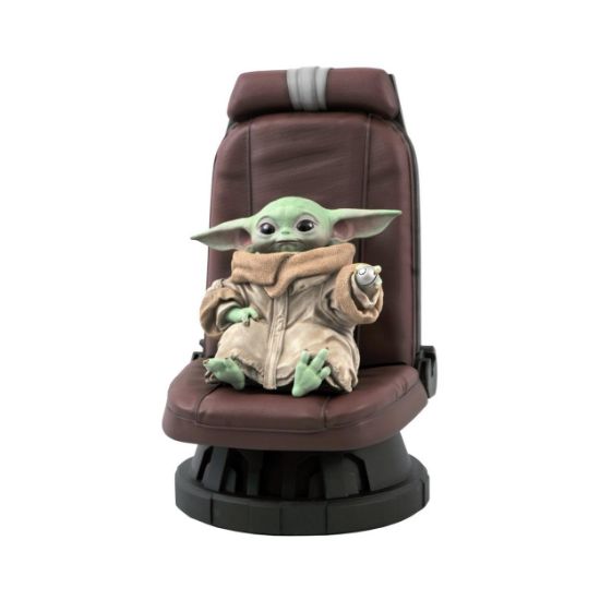 Picture of Diamond Disney Star Wars: The Mandalorian - The Child in Co-Pilot Seat Statue (1/2) (AUG202092)