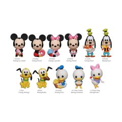 Picture of Monogram Disney: Mickey and Friends with Food (Blind Bag/Random) 3D Foam Bag Clips Figures
